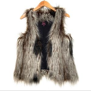 MATERIAL GIRL Faux Fur Vest